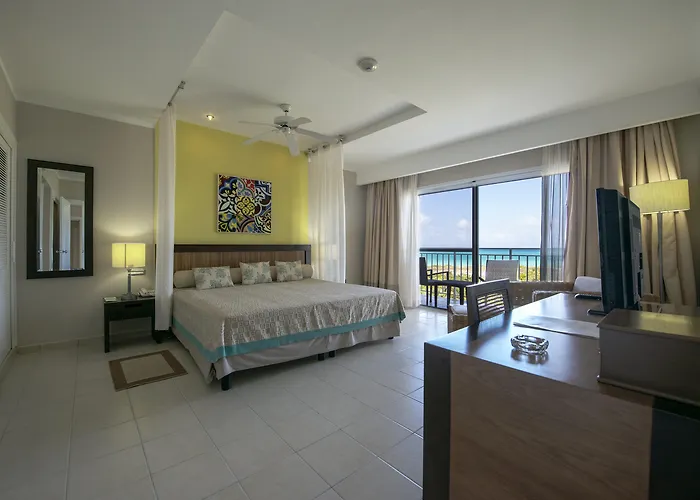 Playa Cayo Santa Maria Hotel